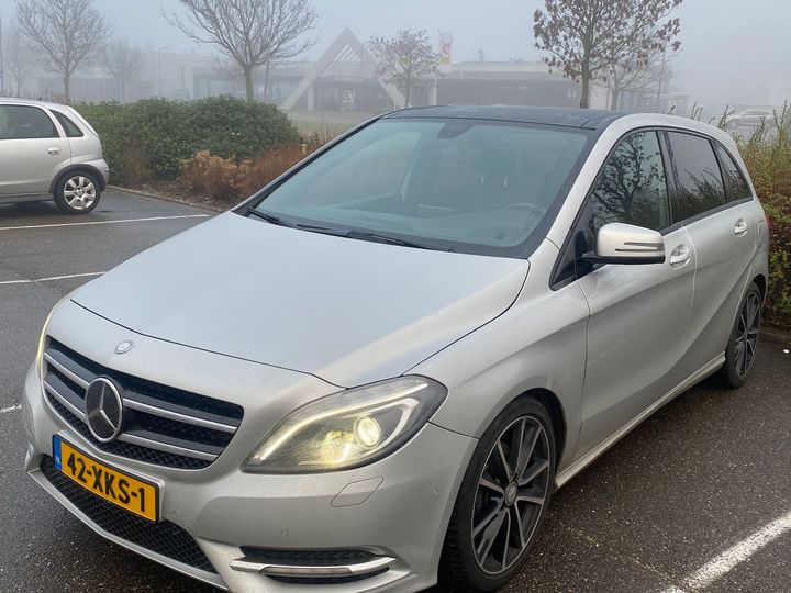 MERCEDES-BENZ B-KLASSE 2012 wdd2462431j075853