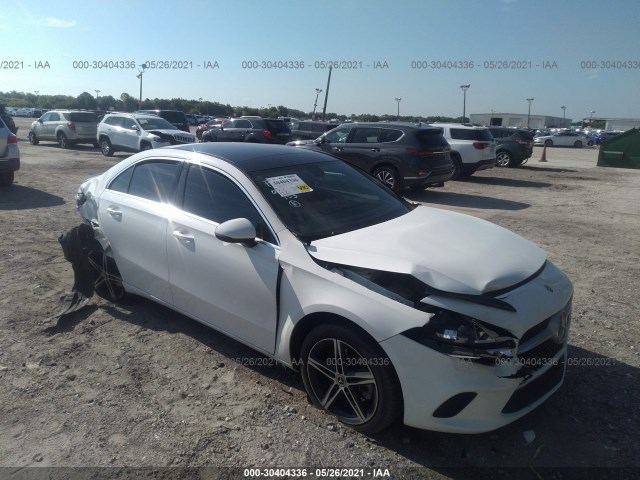 MERCEDES-BENZ A-CLASS 2019 wdd3g4eb2kw017088