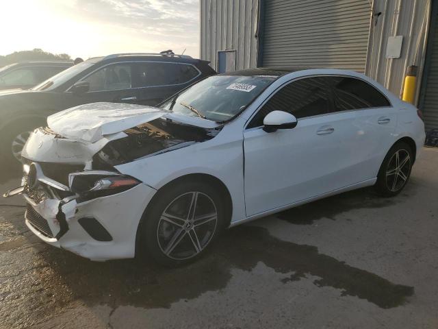 MERCEDES-BENZ A-CLASS 2019 wdd3g4eb7kw015739