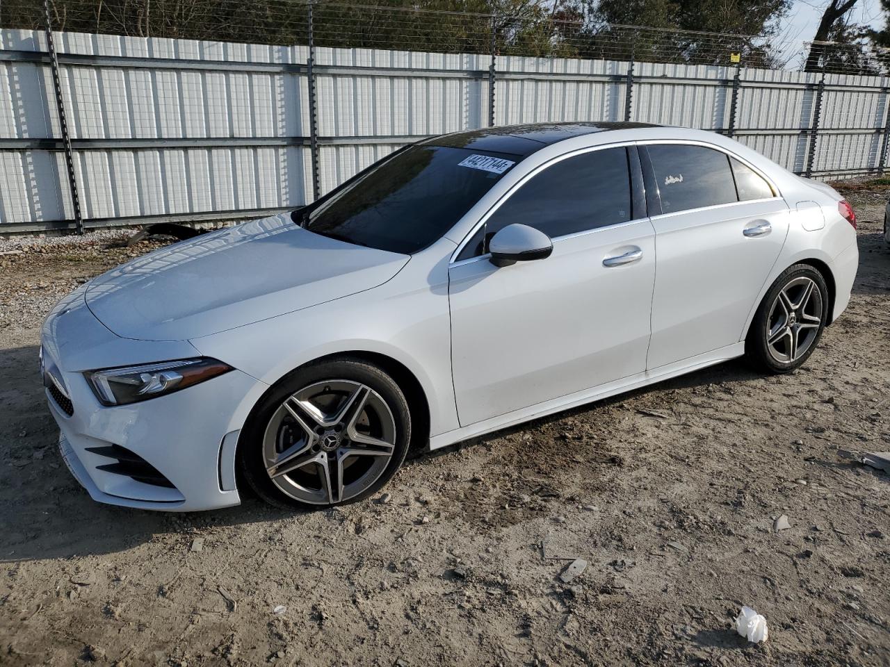 MERCEDES-BENZ A-KLASSE 2019 wdd3g4eb8kw035966