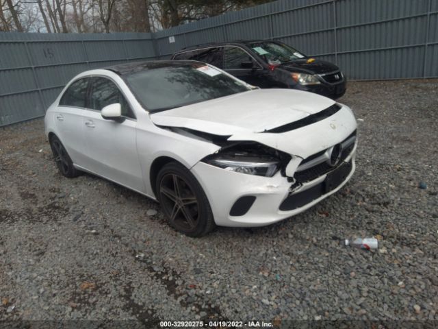 MERCEDES-BENZ A-CLASS 2019 wdd3g4fb4kw020332