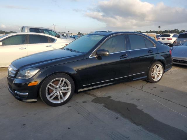 MERCEDES-BENZ C 250 2013 wddgf4hb0dr265356