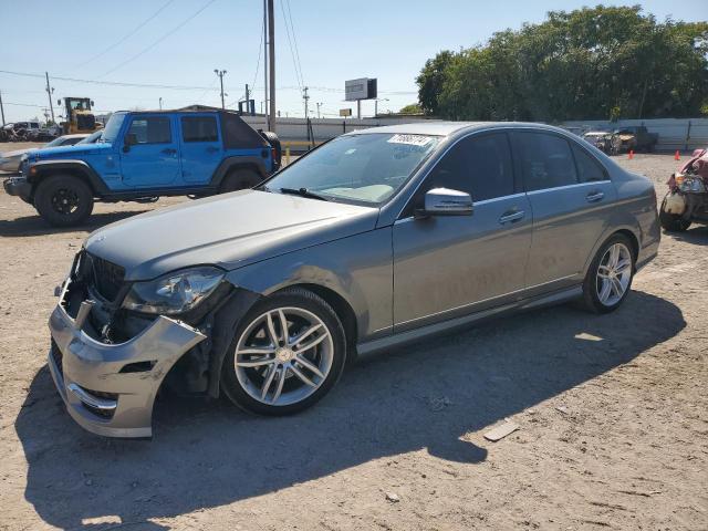 MERCEDES-BENZ C 250 2013 wddgf4hb0dr292007