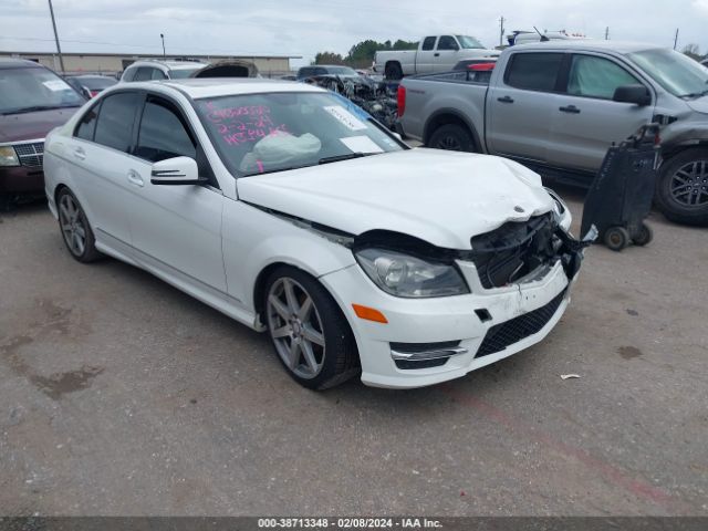 MERCEDES-BENZ C 250 2014 wddgf4hb0ea956032