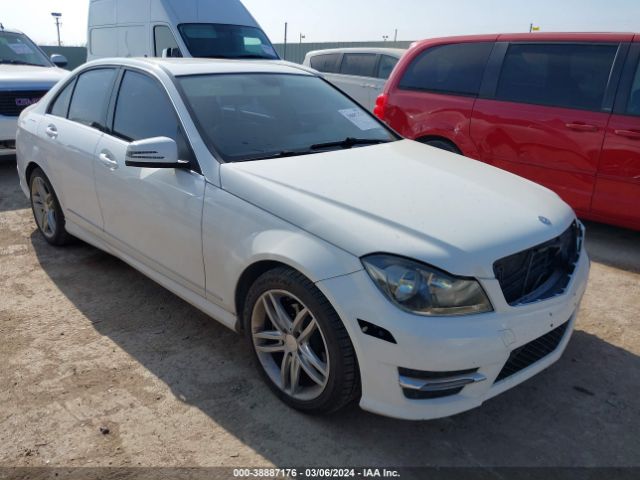 MERCEDES-BENZ C 250 2014 wddgf4hb0ea968021