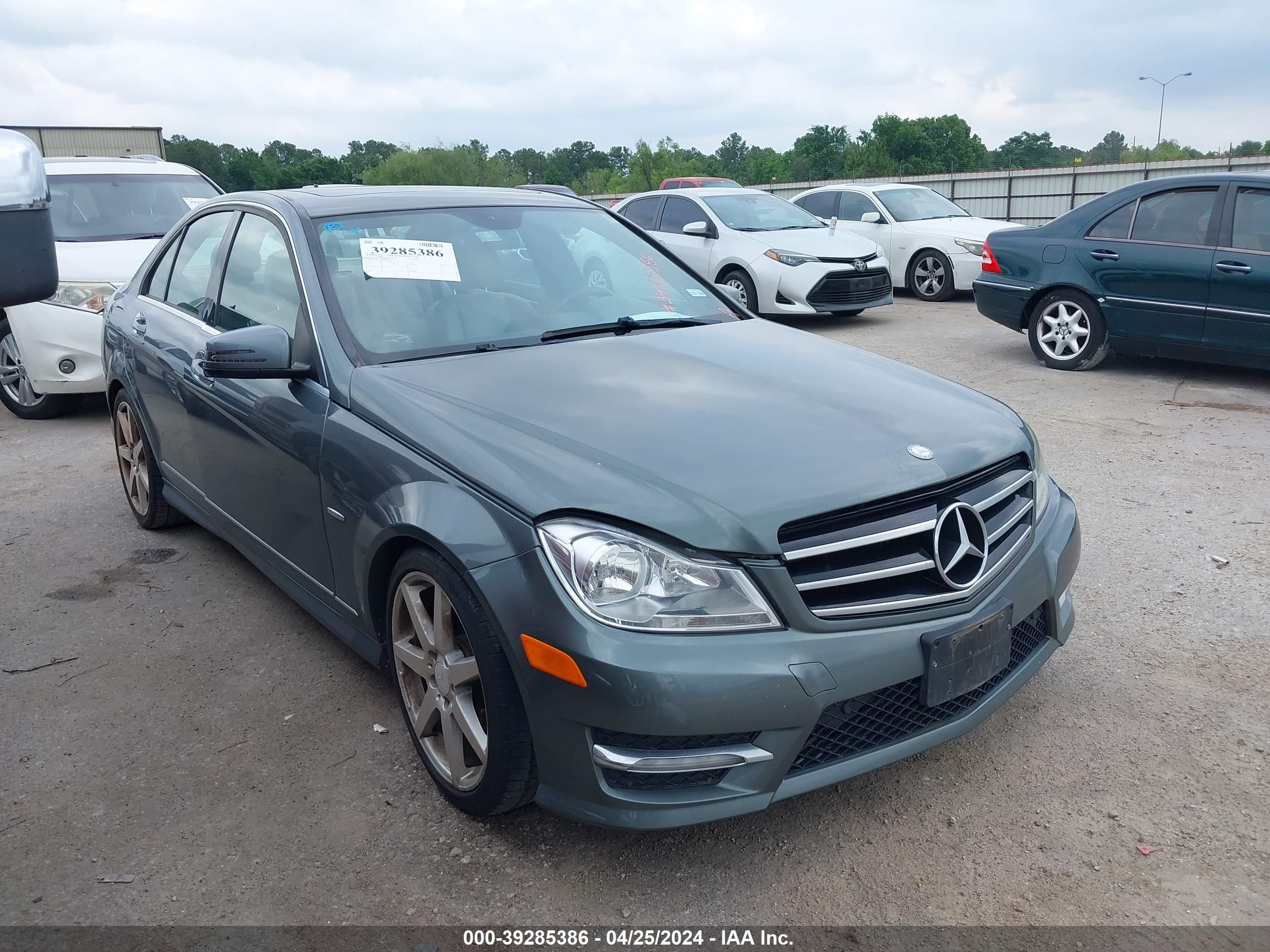 MERCEDES-BENZ NULL 2012 wddgf4hb1ca647425