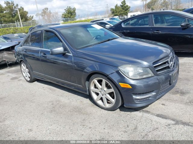 MERCEDES-BENZ C 250 2014 wddgf4hb2ea956677