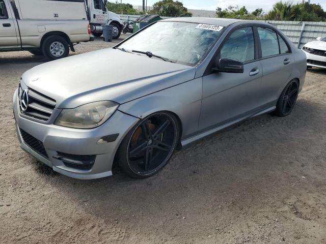 MERCEDES-BENZ C-CLASS 2012 wddgf4hb3ca612353