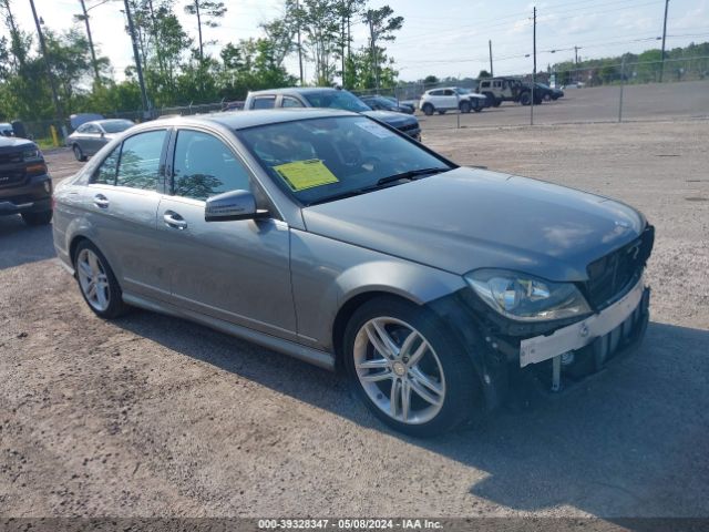 MERCEDES-BENZ C 250 2013 wddgf4hb3da784917