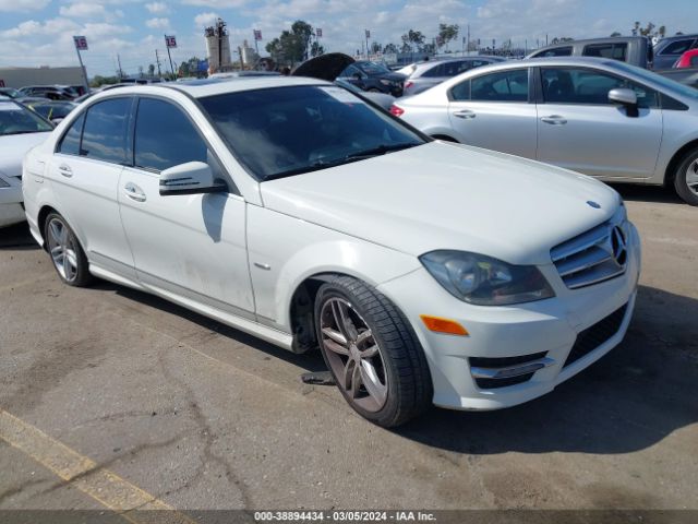 MERCEDES-BENZ C 250 2012 wddgf4hb4ca609557