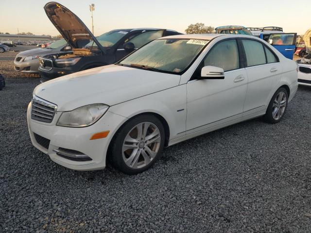 MERCEDES-BENZ C 250 2012 wddgf4hb4ca615598