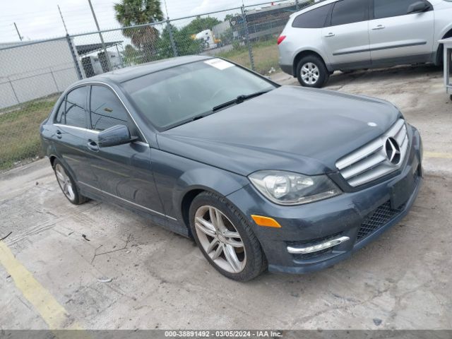 MERCEDES-BENZ C 250 2013 wddgf4hb4da850973