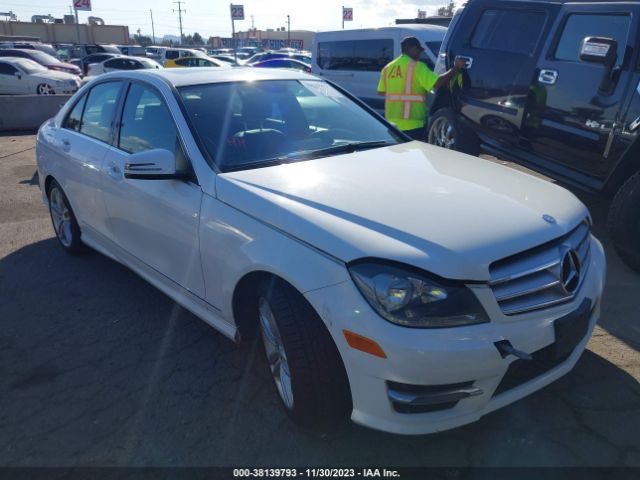 MERCEDES-BENZ C 250 2013 wddgf4hb4da866817