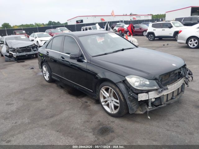 MERCEDES-BENZ C 250 2013 wddgf4hb4dg083249