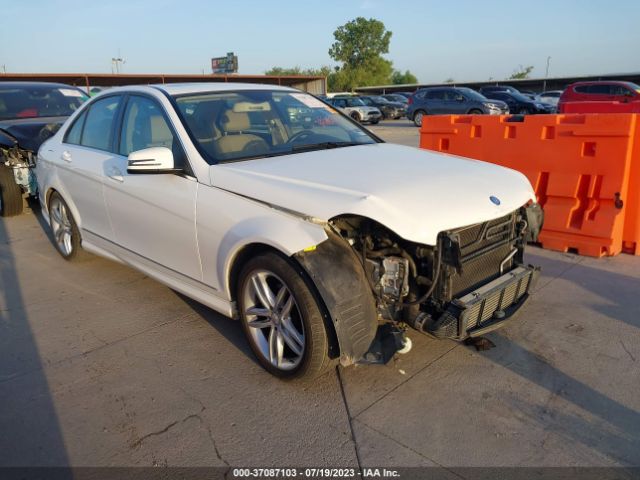 MERCEDES-BENZ C-CLASS 2013 wddgf4hb4dg135897