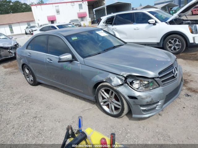 MERCEDES-BENZ C 250 2014 wddgf4hb4ea937208