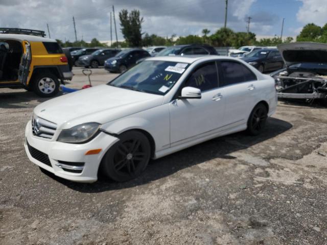 MERCEDES-BENZ C 250 2013 wddgf4hb5dr268818