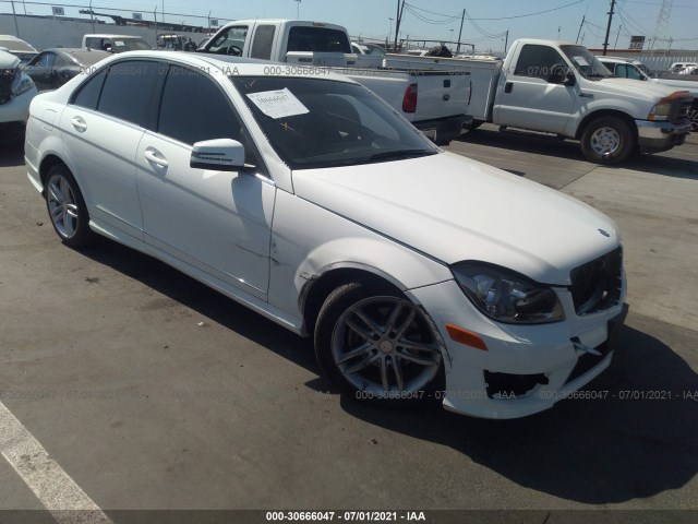 MERCEDES-BENZ C-CLASS 2014 wddgf4hb5ea942885