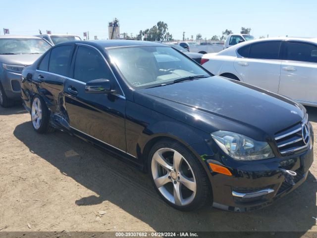 MERCEDES-BENZ C 250 2014 wddgf4hb6ea966757