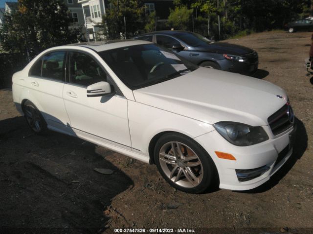 MERCEDES-BENZ C-CLASS 2014 wddgf4hb7ea948946