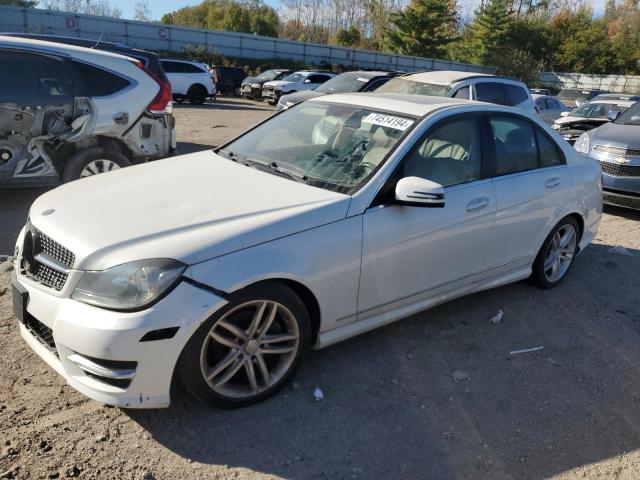 MERCEDES-BENZ C 250 2013 wddgf4hb8dr262821