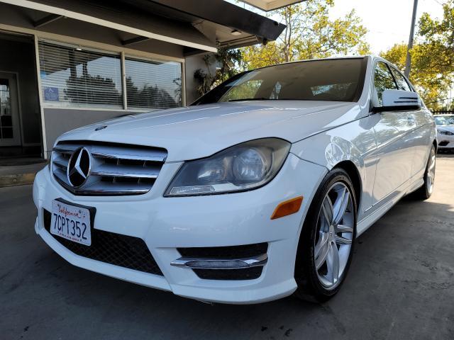 MERCEDES-BENZ C 250 2013 wddgf4hb8dr271681