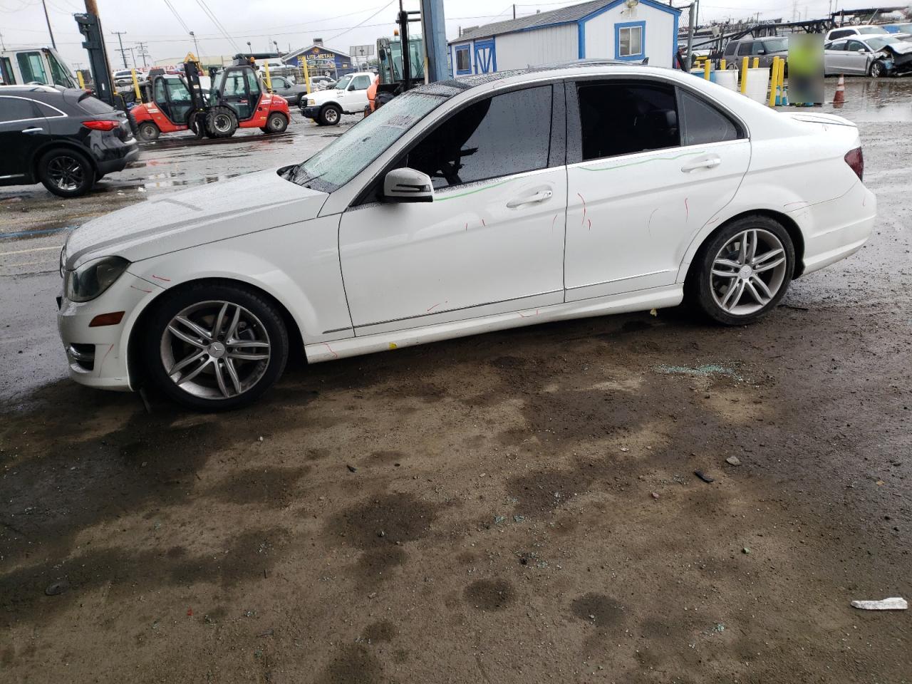 MERCEDES-BENZ C-KLASSE 2013 wddgf4hb9dr301061