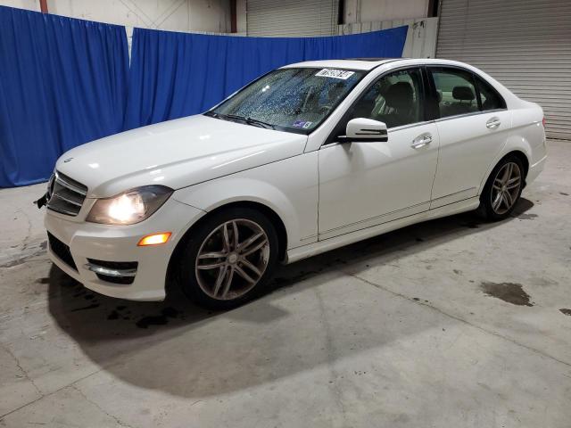 MERCEDES-BENZ C 250 2013 wddgf4hbxda782520