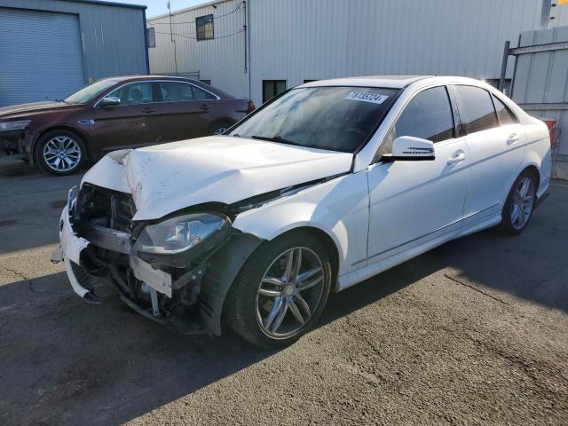 MERCEDES-BENZ C 250 2014 wddgf4hbxea965224