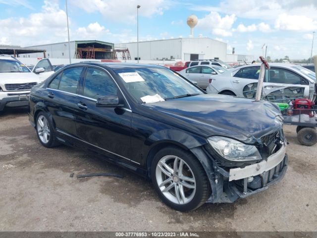 MERCEDES-BENZ C-CLASS 2014 wddgf4hbxer315276