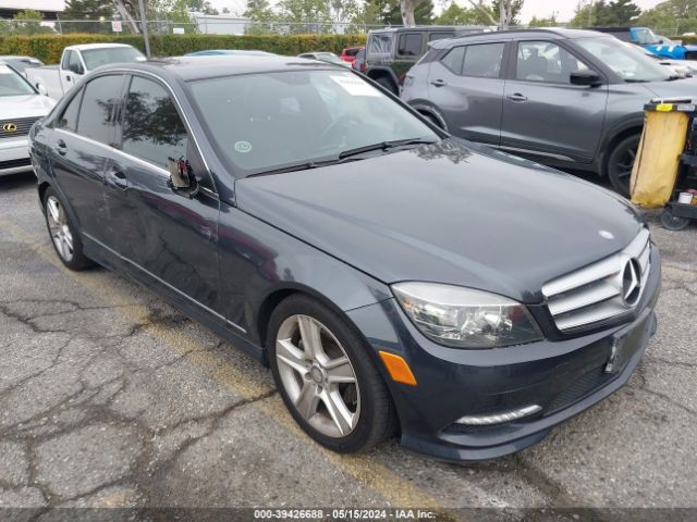 MERCEDES-BENZ C 300 2011 wddgf5eb0br164017