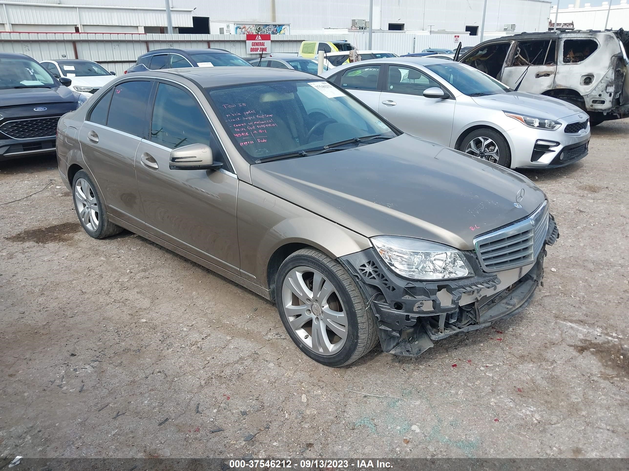 MERCEDES-BENZ C 300 2010 wddgf5eb3af384638