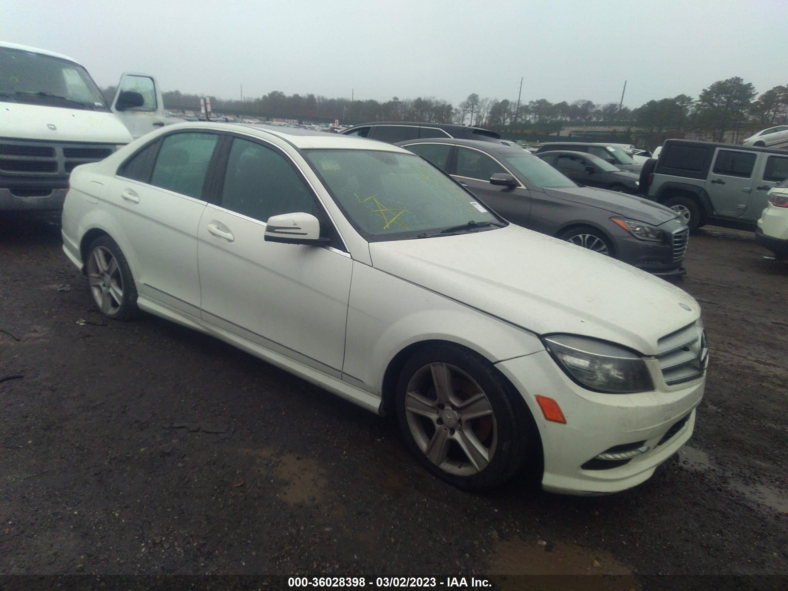 MERCEDES-BENZ C-KLASSE 2011 wddgf5eb3ba511581