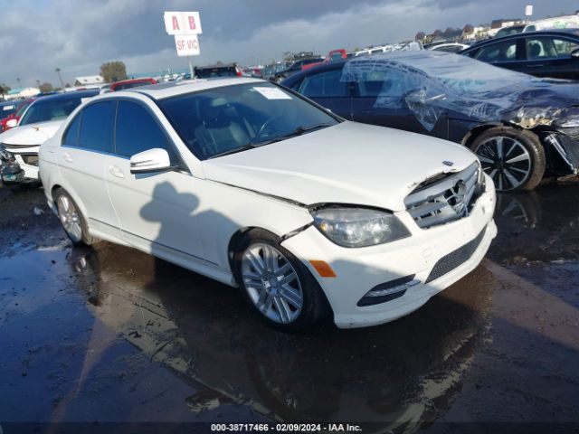 MERCEDES-BENZ C 300 2011 wddgf5eb6br179363