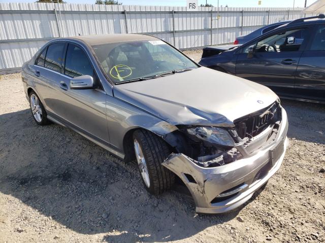 MERCEDES-BENZ C 300 2011 wddgf5eb7br164323