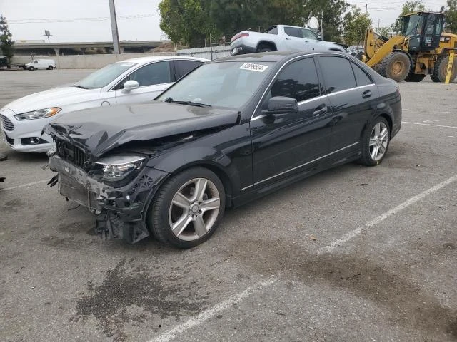 MERCEDES-BENZ C 300 2011 wddgf5eb8ba517893