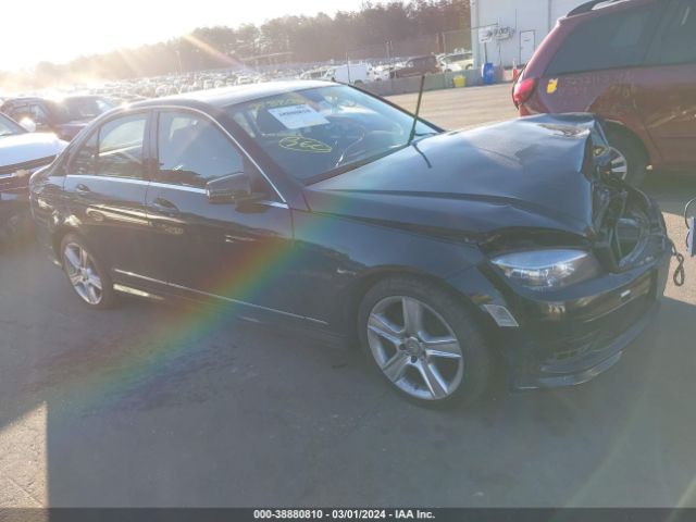 MERCEDES-BENZ C 300 2011 wddgf5eb8br171586