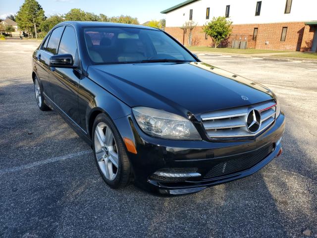 MERCEDES-BENZ C 300 2011 wddgf5eb9br137821