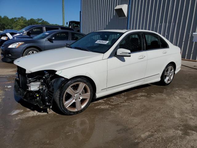 MERCEDES-BENZ C 300 2010 wddgf5ebxar087252