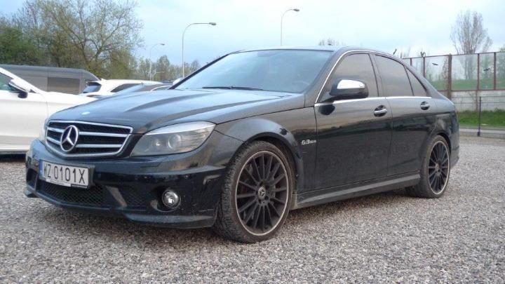 MERCEDES-BENZ C-CLASS SALOON 2009 wddgf77xx9f332004