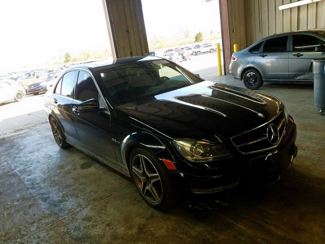 MERCEDES-BENZ C 63 AMG 2013 wddgf7hb8da748402