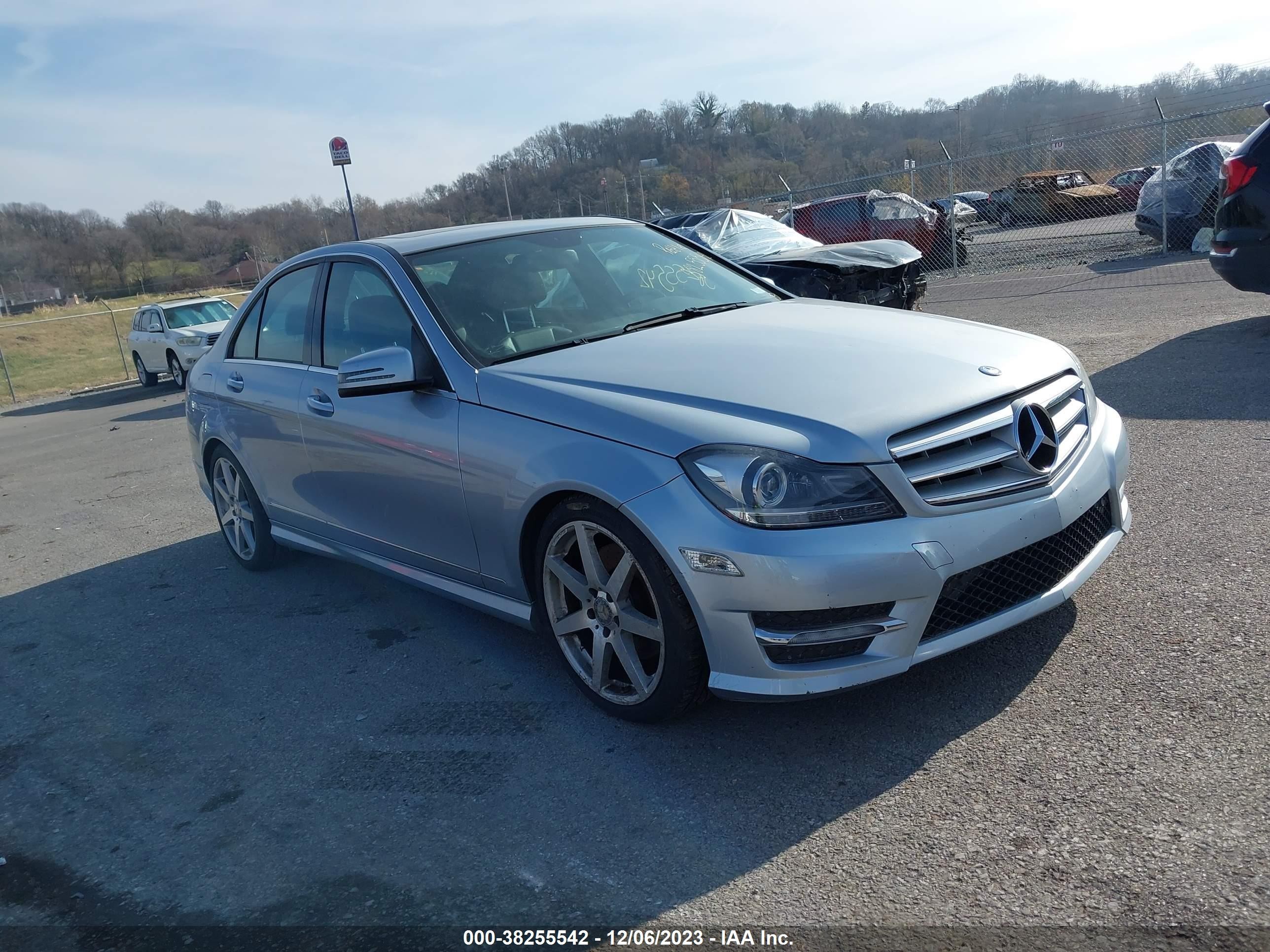 MERCEDES-BENZ C-KLASSE 2013 wddgf8ab0da772922