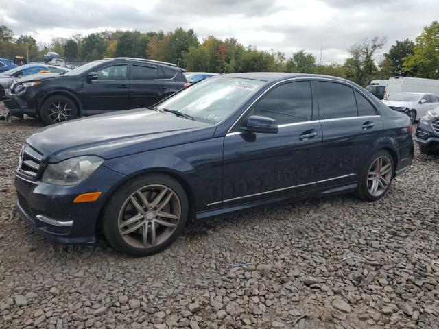 MERCEDES-BENZ C 300 4MAT 2014 wddgf8ab0er314557