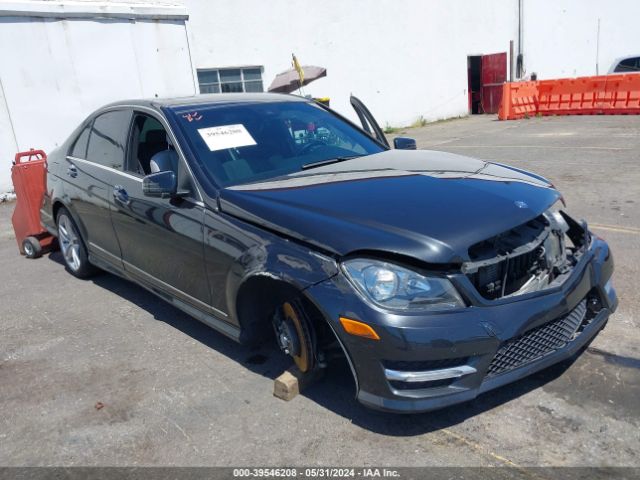 MERCEDES-BENZ C-CLASS 2013 wddgf8ab1da777952