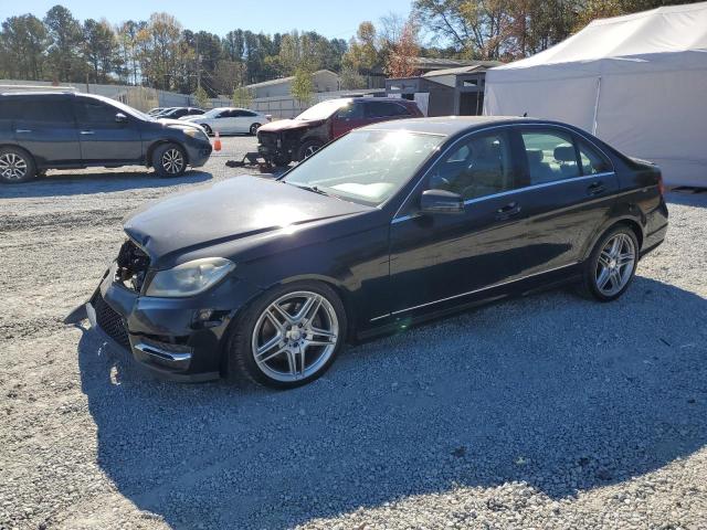 MERCEDES-BENZ C-CLASS 2013 wddgf8ab1dr242797