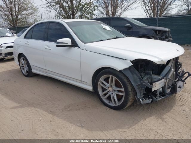 MERCEDES-BENZ C 300 2014 wddgf8ab1eg248385