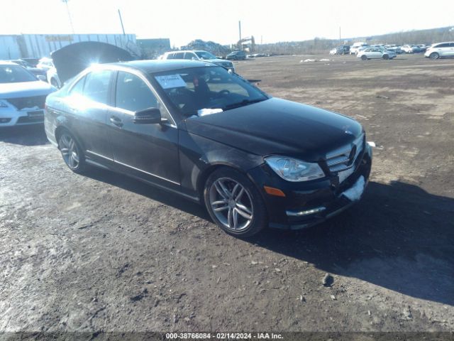 MERCEDES-BENZ C 300 2014 wddgf8ab2er303866