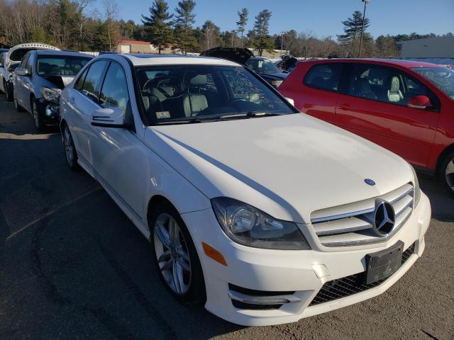 MERCEDES-BENZ C 300 2013 wddgf8ab3dr249105