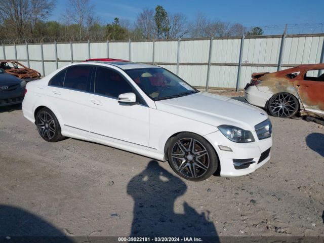 MERCEDES-BENZ C 300 2013 wddgf8ab3dr272075