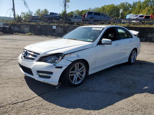 MERCEDES-BENZ C300 2013 wddgf8ab4dr245158